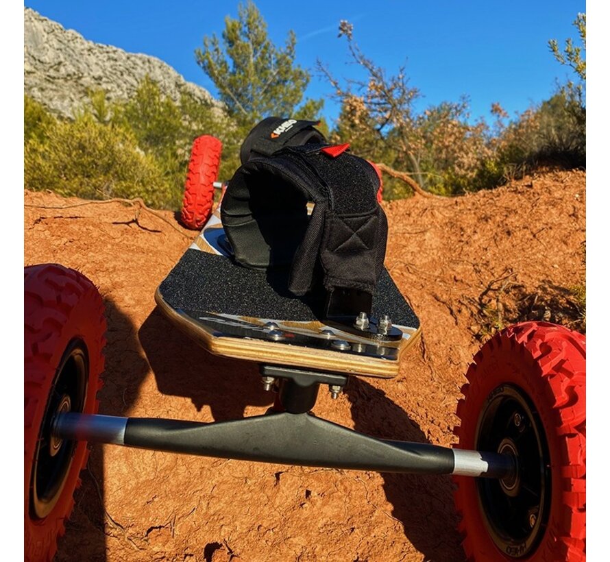 Kheo Epic V4 mountainboard 8 inch  met rode wielen