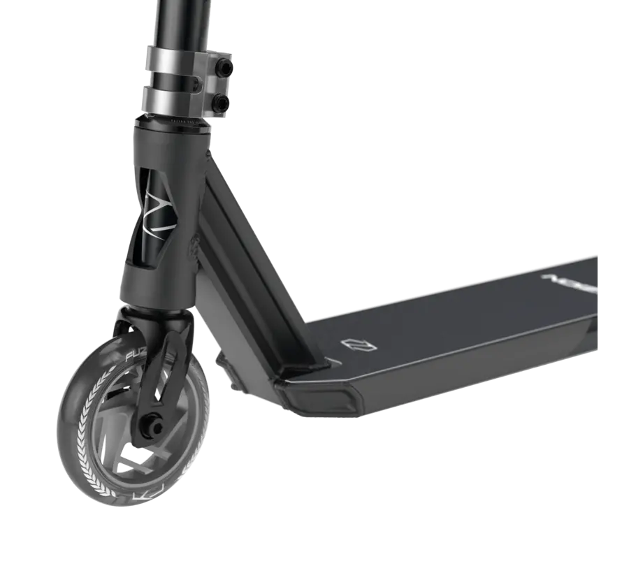 Patinete acrobático Fuzion Z300 serie 22 Negro para ciclistas avanzados
