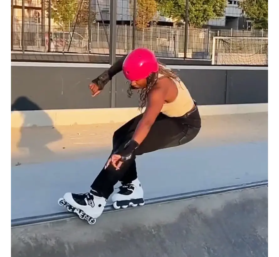 Pattini in linea Story Aggressivi bianchi