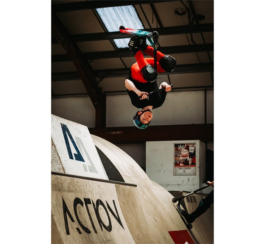 Slamm Mischief Stunt Scooter Nebula v2