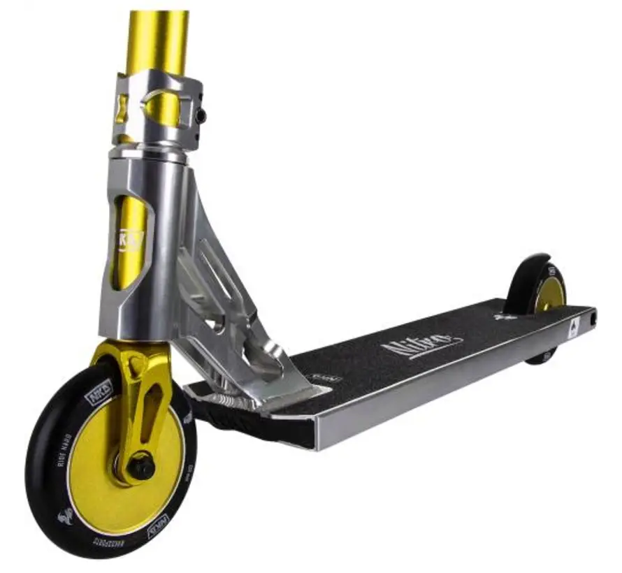 Monopattino Stunt NKD Nitro Oro/Argento 91cm – Prestazioni Massime