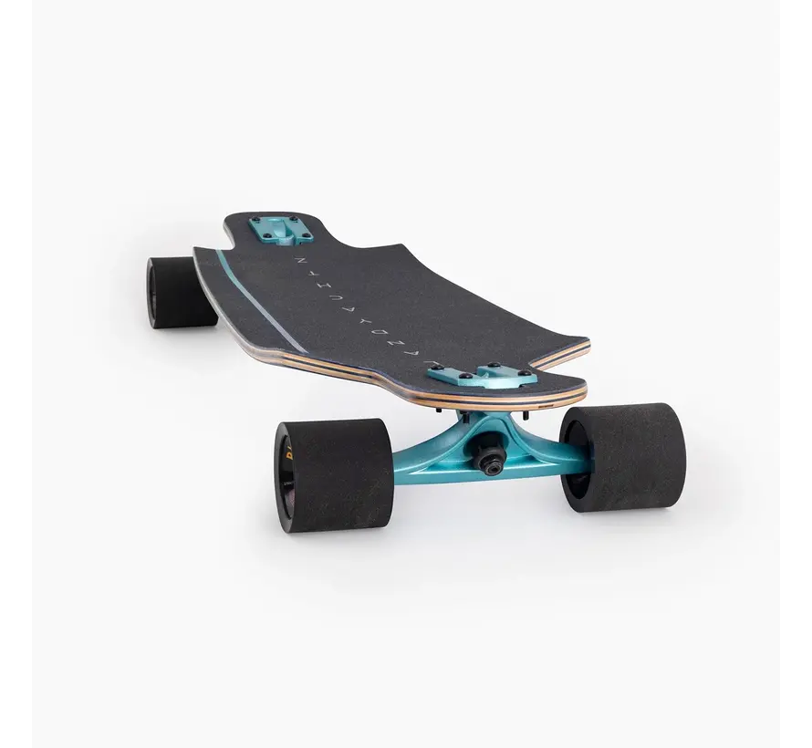 Longboard Landyachtz Drop Cat Python 33" Drop Through: compatto, comodo e super manovrabile