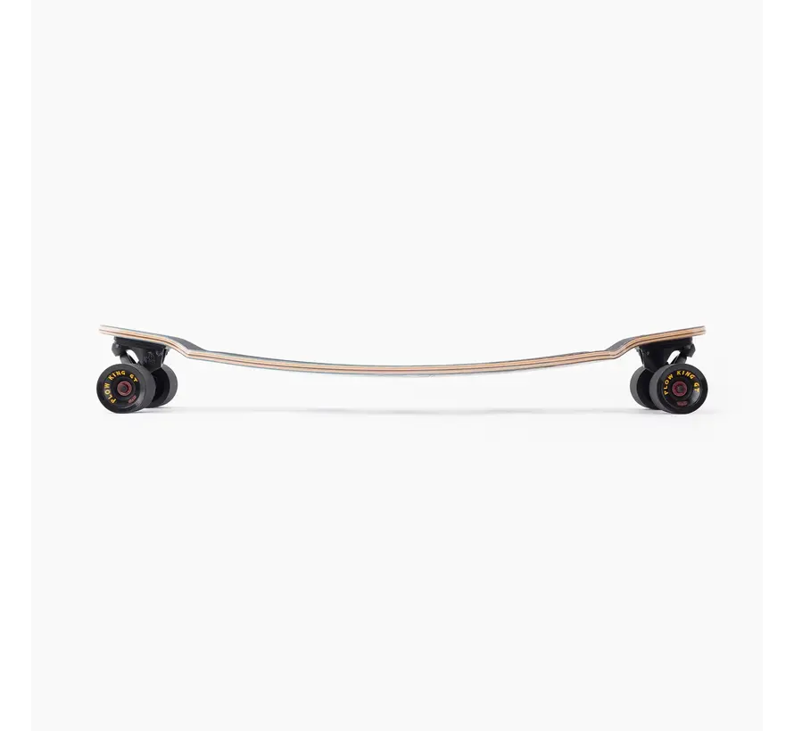 Longboard Landyachtz Drop Cat Python de 38" con drop-through: un cruiser estable y cómodo para el día a día.