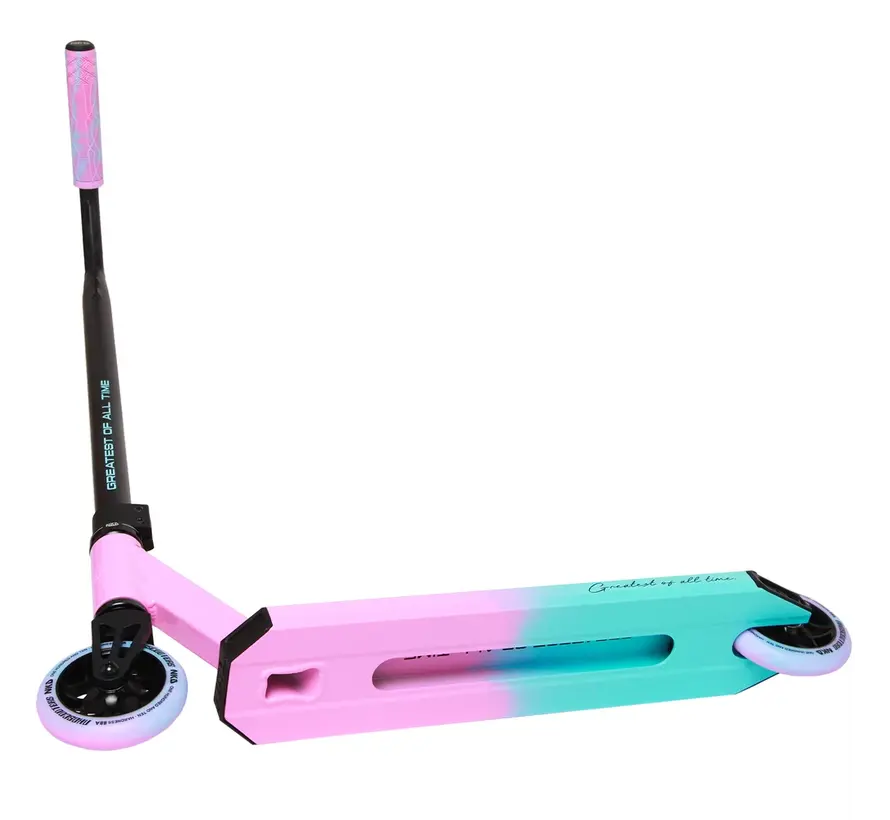 Vous souhaitez acheter un scooter acrobatique NKD Goat ? | Solide, léger et parfait pour les débutants | Streetsurfshop.nl