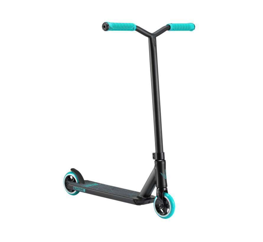 Patinete acrobático Blunt One S3: resistente, ligero y perfecto para jóvenes ciclistas que buscan mejorar sus habilidades.