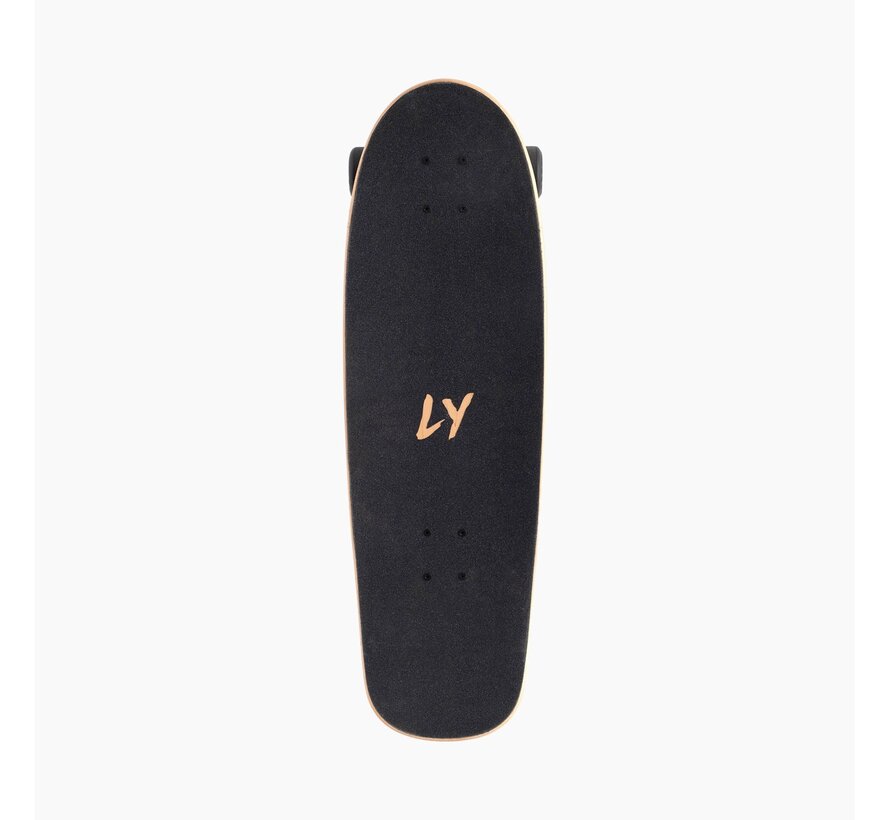 Landyachtz Tugboat Atmosphere Cruiser Longboard de 30 pulgadas: un crucero compacto y maniobrable para uso diario.