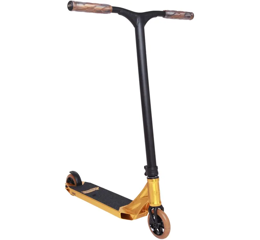 NKD Park Stuntstep – Lightweight, strong and perfect for skate park tricks