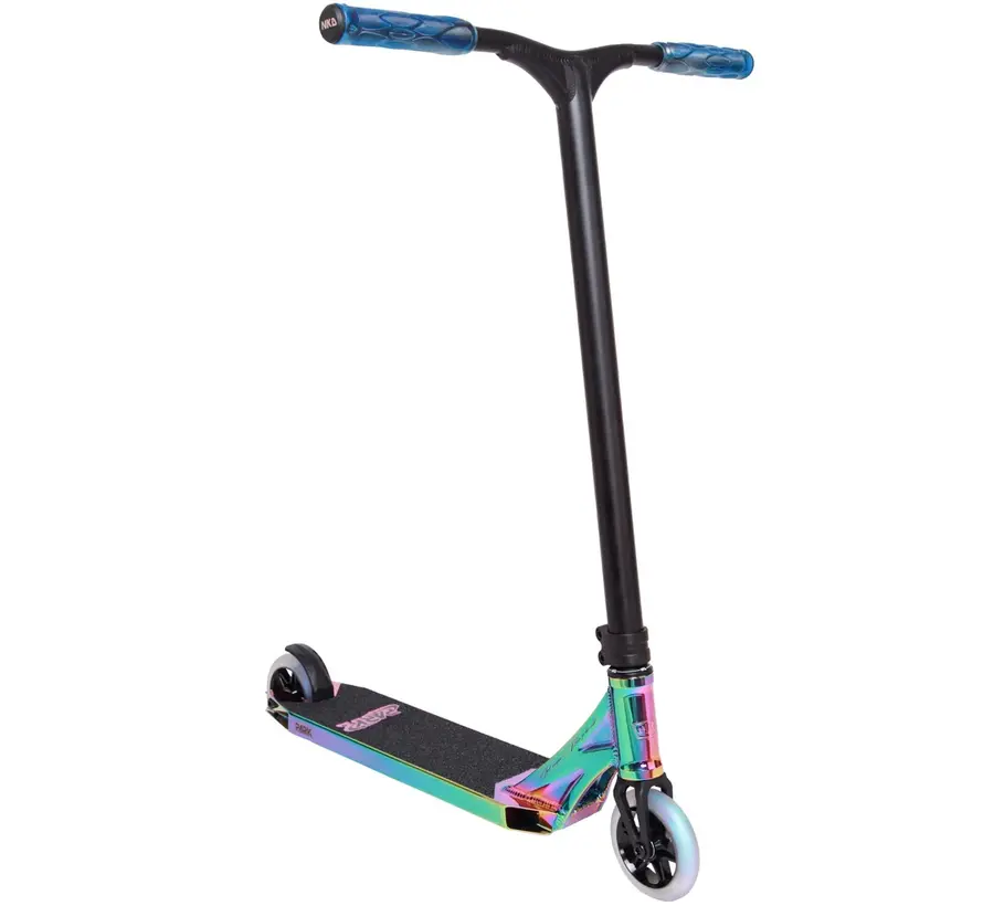 NKD Park Stuntstep – Léger, solide et parfait pour les figures de skate park