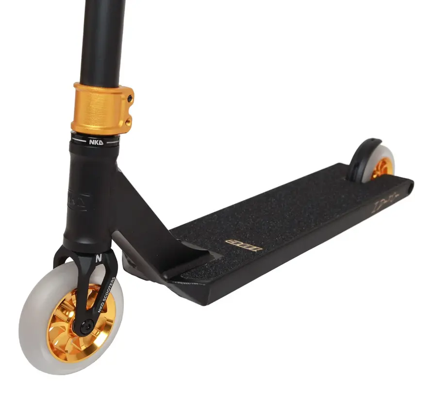 NKD IDC Stuntstep Noir/Or – Parkstep robuste avec roues de 115 mm et compression HIC