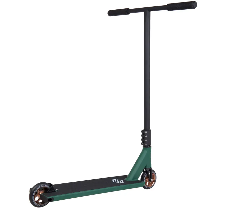 Trottinette freestyle Striker Gravis Street - Vert armée, tailles S/L, légère, en aluminium 6061 pour figures de rue