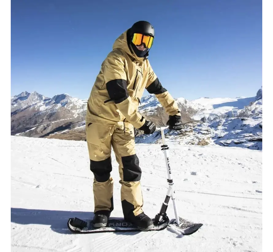 Story Deluxe Snow Stuntstep – White/Black | Verstelbaar & Inklapbaar