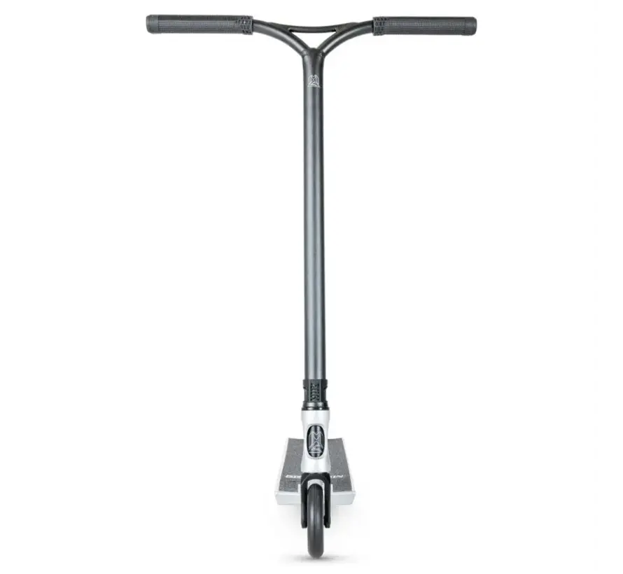 MGP MGO 550 Stuntstep Silver Dust Aluminium Deck 52 cm × 14 cm, 110 mm Wielen & ABEC 11 Lagers