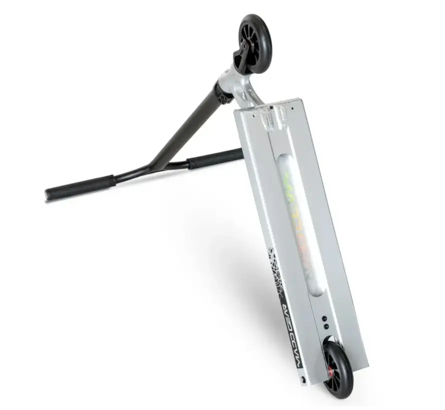 MGP MGO 550 Stuntstep Silver Dust Aluminium Deck 52 cm × 14 cm, 110 mm Wielen & ABEC 11 Lagers