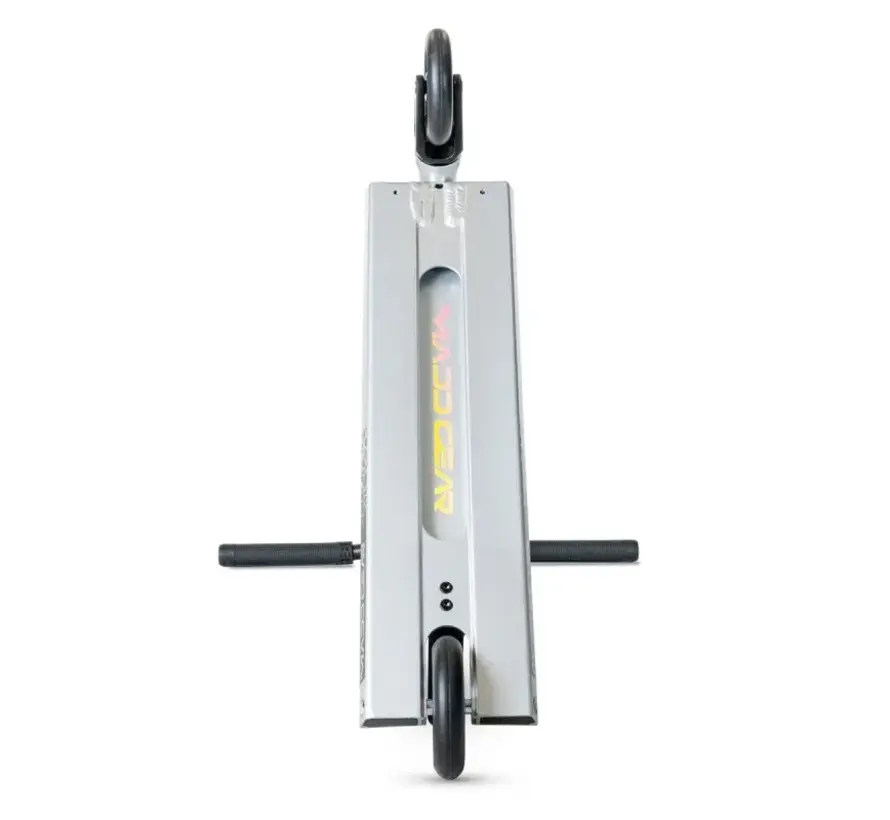 MGP MGO 550 Stuntstep Silver Dust Aluminium Deck 52 cm × 14 cm, 110 mm Wielen & ABEC 11 Lagers