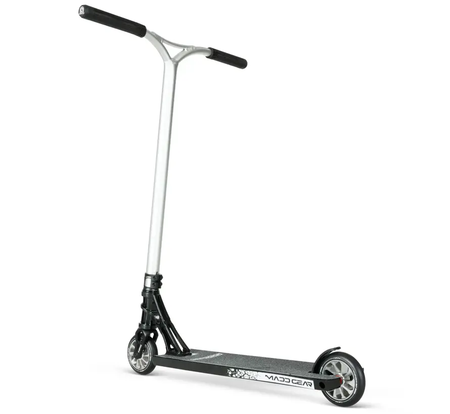 Monopattino Stunt MGP MGX 550 Jet Black con tavola in alluminio 52 x 14 cm, ruote da 110 mm, cuscinetti ABEC 11 e compressione IHC