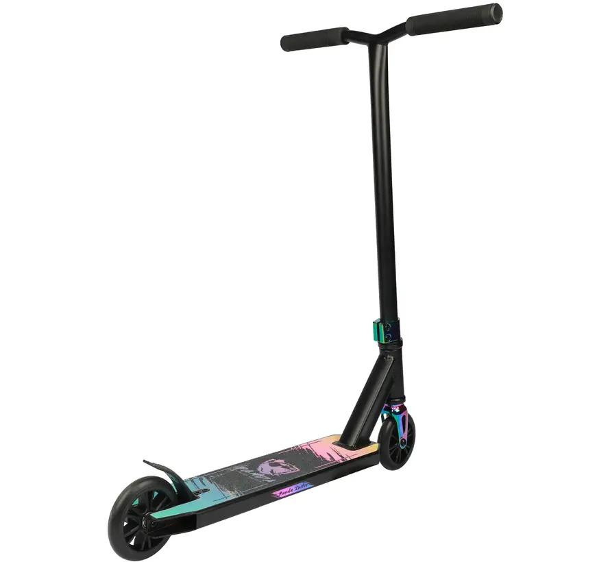 Patinete acrobático Panda Initio v2 Negro Arcoíris. Modelo básico, resistente y ligero, con ruedas de 110 mm, manillar en T de acero y sistema de compresión IHC.