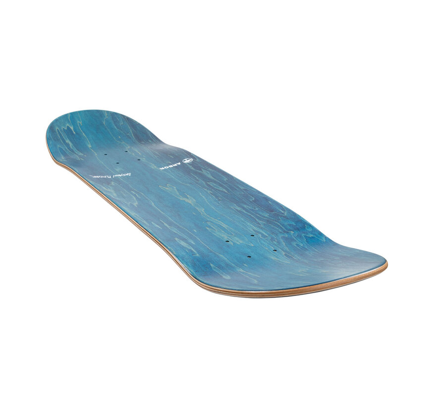 Planche de skateboard haute performance Arbor Deck Greyson 8.875 Faces en érable Hardrock, ornée d'un motif Greyson Fletcher.