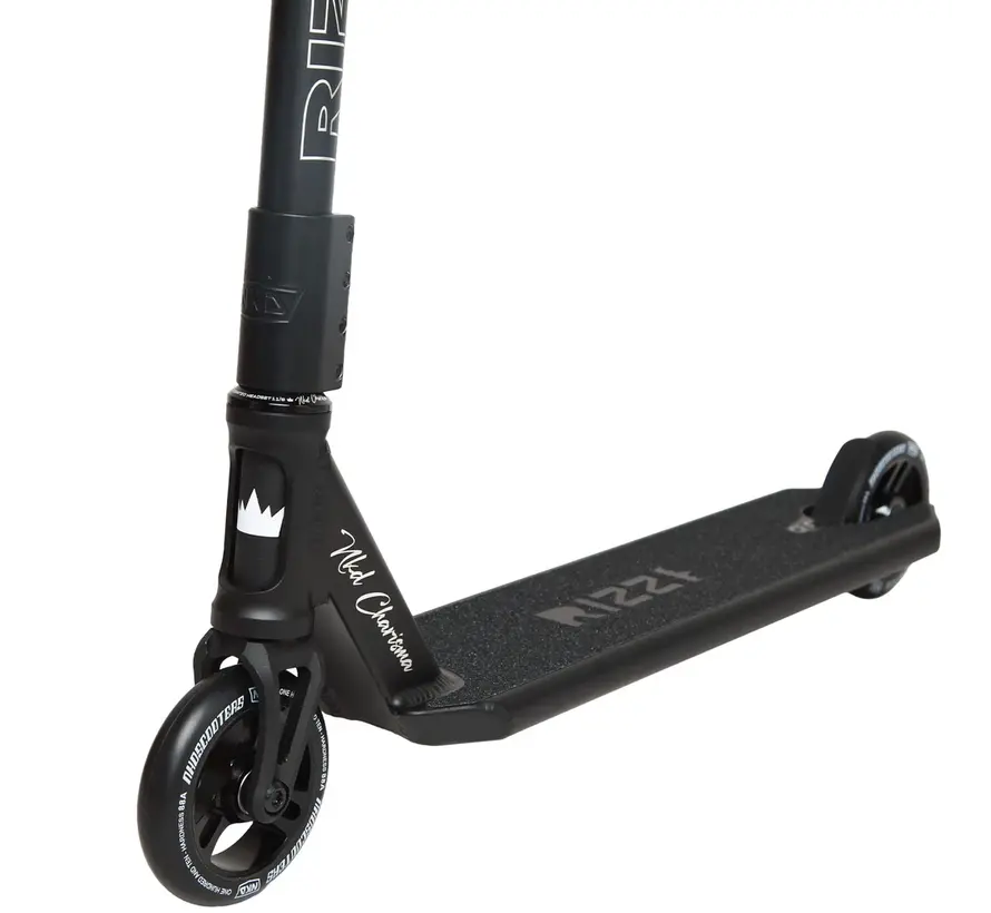 NKD Rizz Stuntstep – Licht, sterk & compleet voor beginners en gevorderden – 110mm wielen & aluminium 6061-T6 deck - Copy