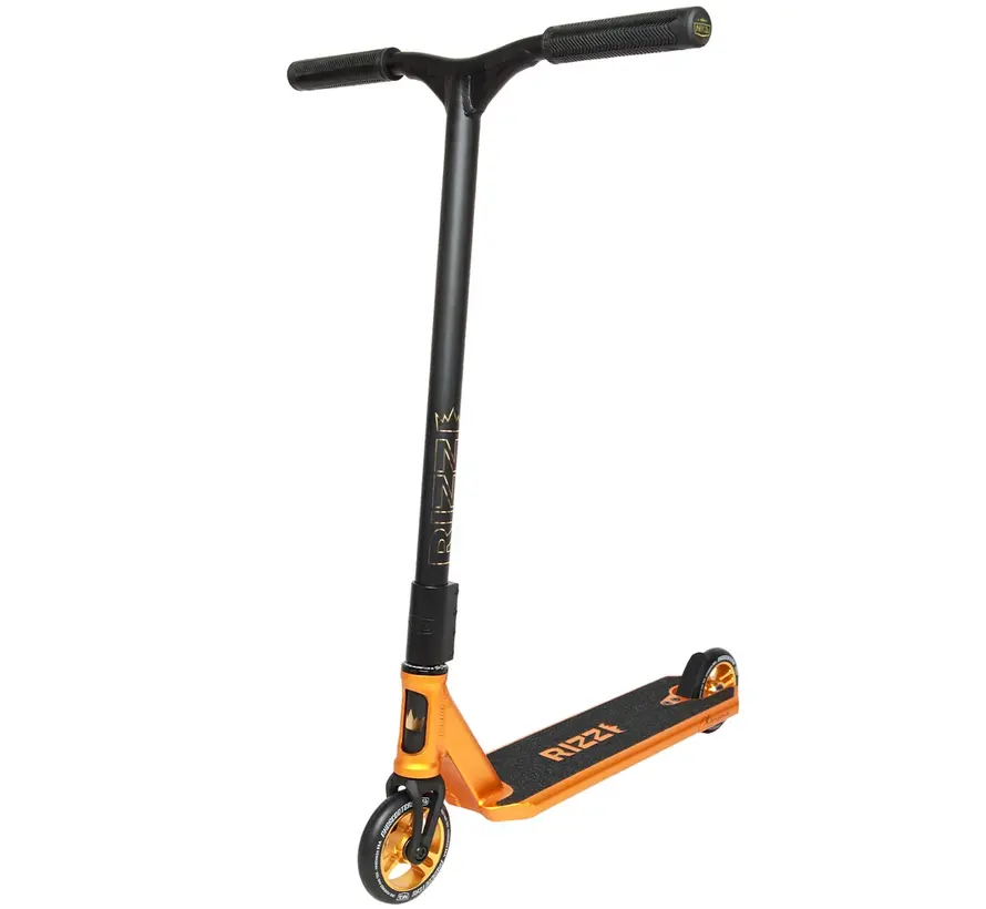 Trottinette freestyle NKD Rizz – Légère, robuste et complète pour débutants et riders confirmés – Roues de 110 mm et plateau en aluminium 6061-T6