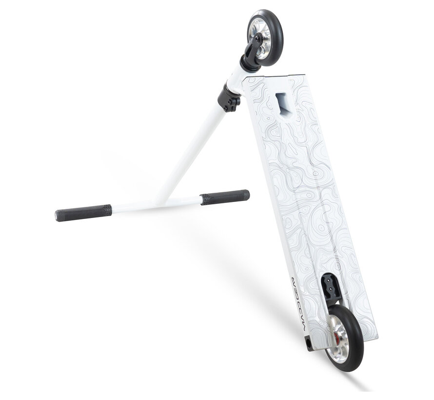 MGP MG4 Titan Stunt Scooter White – Robust and Lightweight Scooter