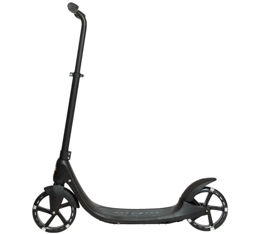 Story City Ride Step Black LED, ein schicker Roller für den städtischen Verkehr