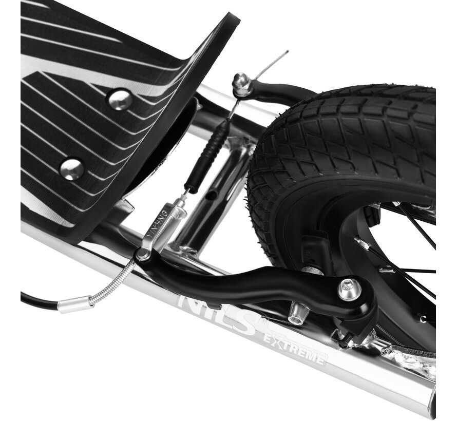 Nils Step with large pneumatic tires, color Silver