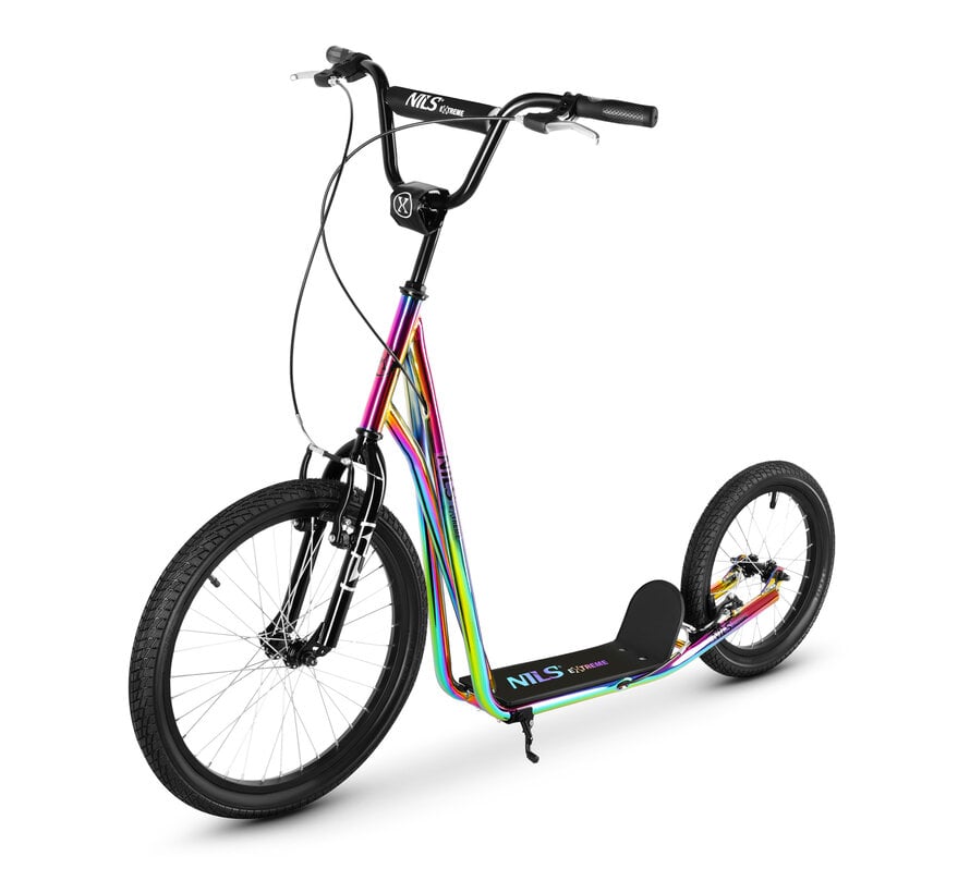 Nils Step met grote luchtbanden Neochrome