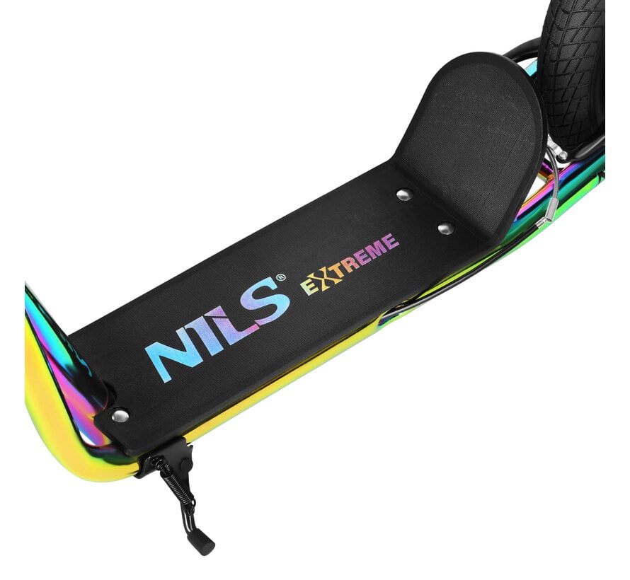 Nils Step con grandi pneumatici Neochrome