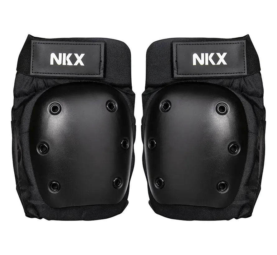 Genouillères NKX Pro Knee noires avec coque de protection rigide contre les chocs