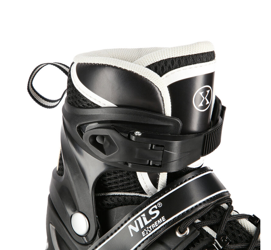 Patines en línea/hielo Nils Extreme 4 en 1 con LED negro (NH10905). Patines ajustables para calle y hielo.