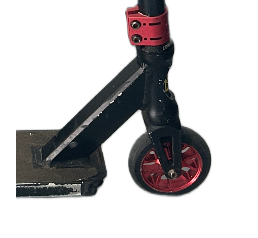 Slamm Urban V9 Stunt Scooter Red black - 2nd chance