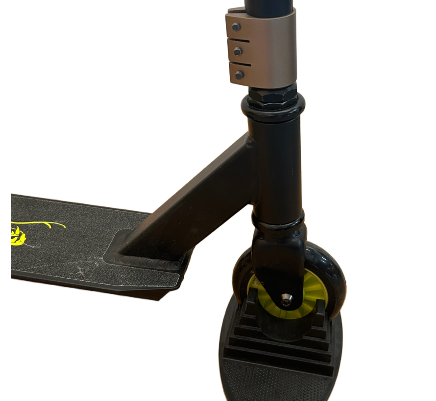 Patinete acrobático Black Dragon Basic amarillo - Segunda oportunidad