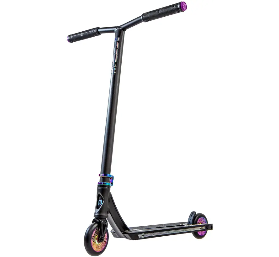 Core CL1 Stunt Scooter – leichter Freestyle-Stunt-Scooter mit 110-mm-Rädern, IHC-Kompressionssystem und einem 5-Zoll-Box-Cut-Deck.