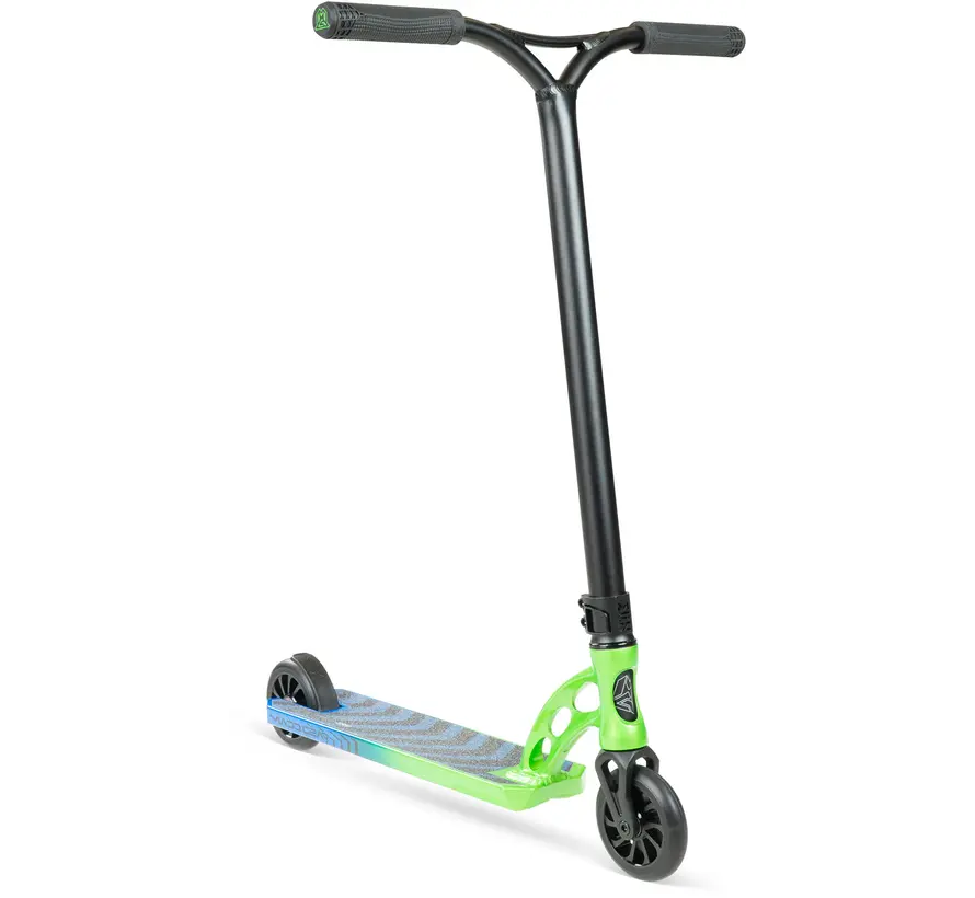 Monopattino acrobatico MGP Origin 450: monopattino freestyle robusto con ruote Turbine da 110 mm e configurazione resistente, pronta per il park.