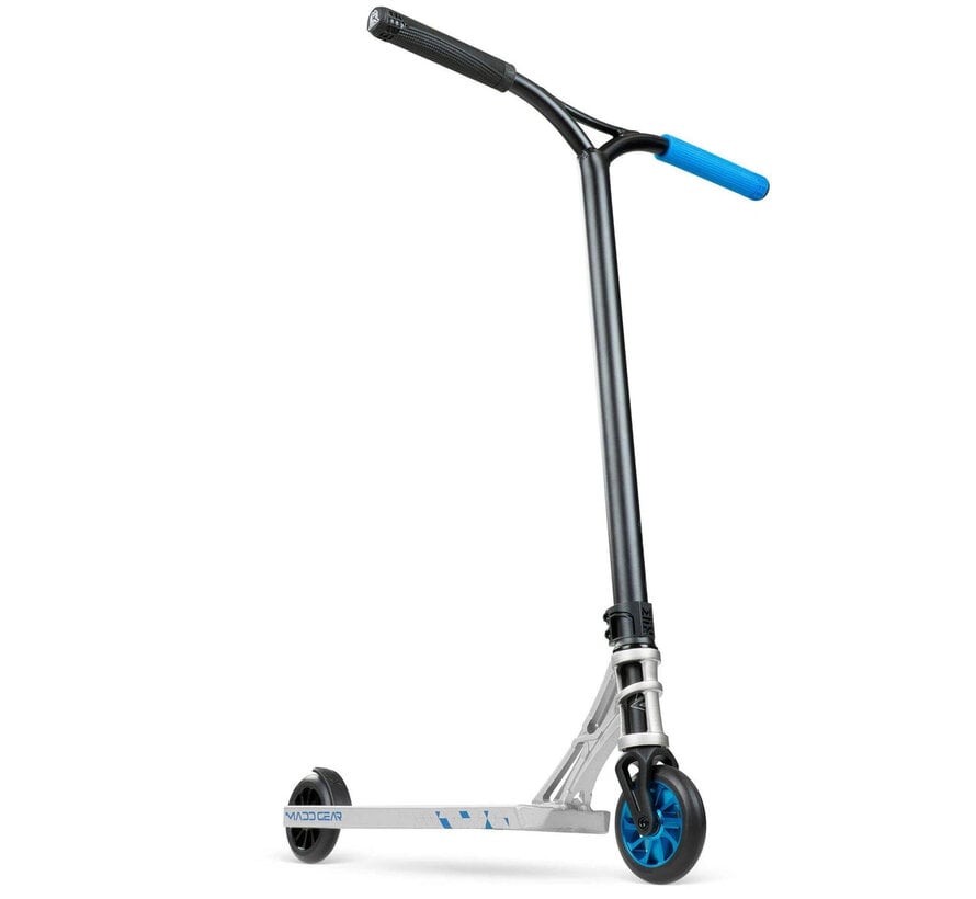 Hulajnoga wyczynowa MGP MGX 500 – hulajnoga freestyle'owa z kołami o średnicy 120 mm, aluminiową platformą i wysokowydajnym wyposażeniem parkowym