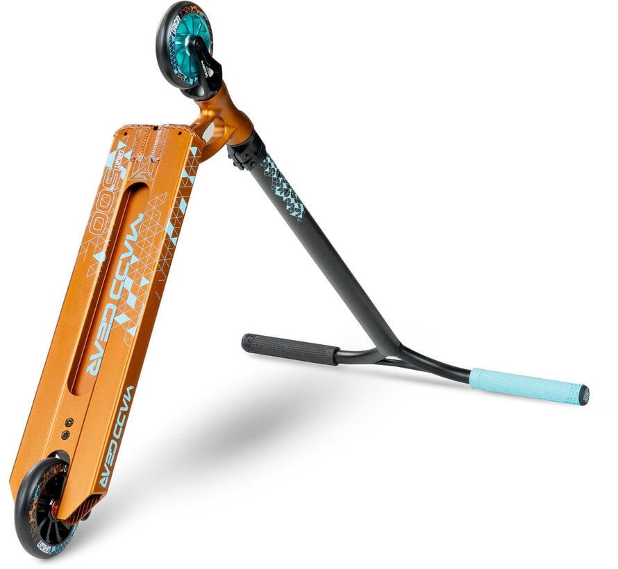 Patinete acrobático MGP Origin 500: patinete híbrido de estilo libre para parques con ruedas Turbine de 110 mm, plataforma Flute-Tech y cuadro de aluminio 6061 T6.