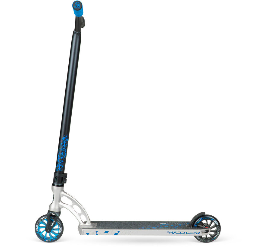 Trottinette freestyle hybride MGP Origin 500 – équipée de roues Turbine de 110 mm, d'un plateau Flute-Tech et d'un cadre en aluminium 6061 T6.