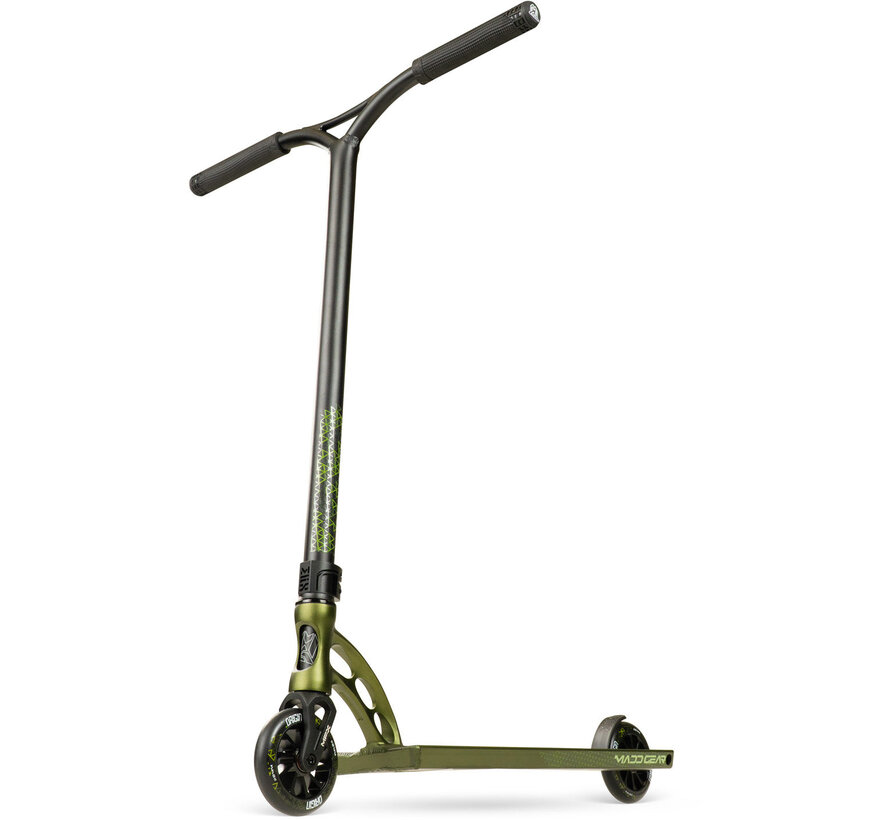 Trottinette freestyle MGP Origin 550 – trottinette freestyle extra large pour park, avec plateau de 5,5 pouces, roues Turbine de 110 mm et contrôle maximal