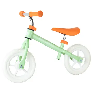 Story Vélo d'équilibre Story Run Racer vert