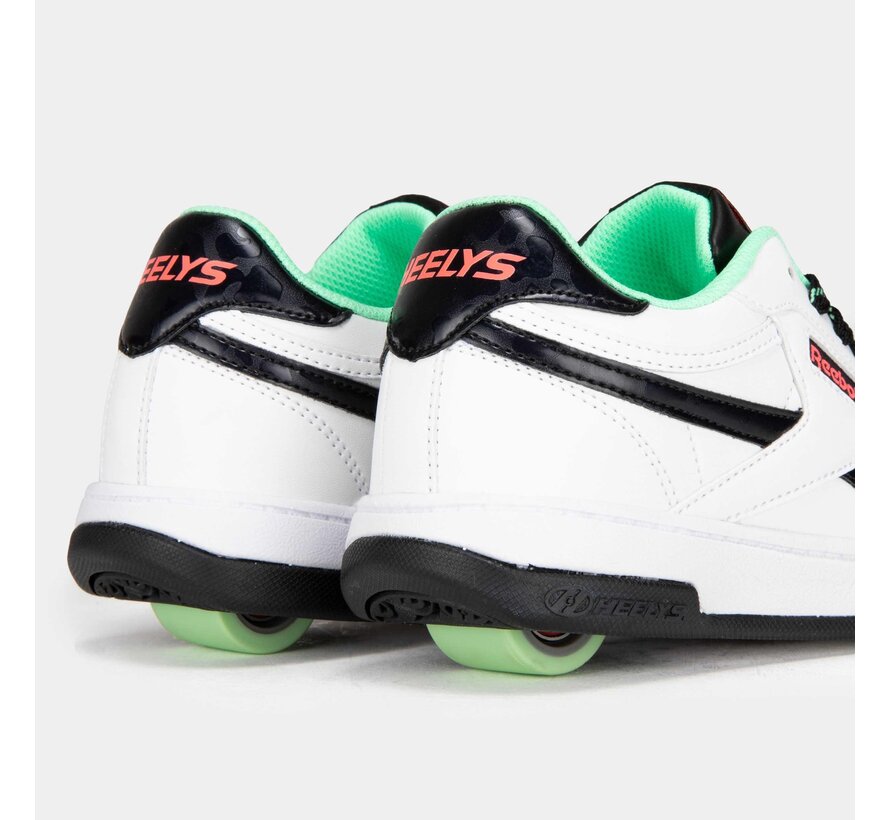 Heelys x Reebok Club C Wit/Roze - rolschoenen met klassieke sneakerstijl