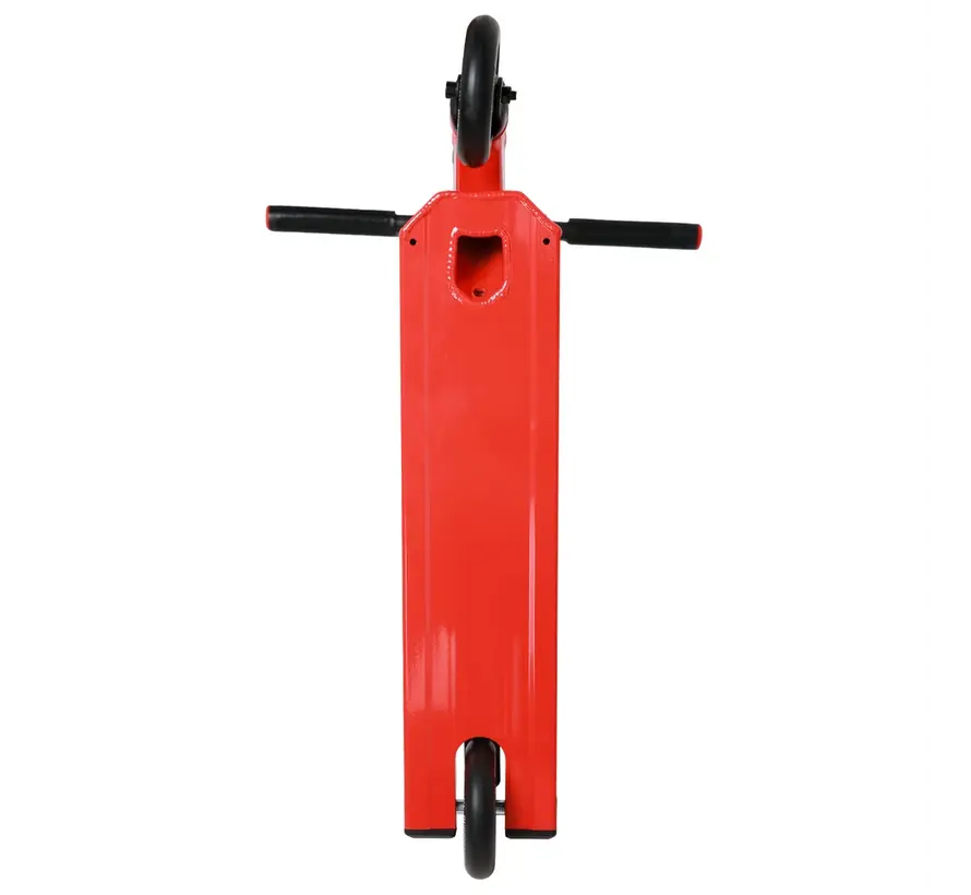 Monopattino acrobatico NKD Rally rosso, monopattino freestyle con compressione HIC, ruote con nucleo in alluminio da 110 mm e altezza totale di 85 cm.