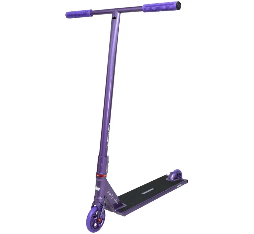 Monopattino acrobatico NKD Mood viola, leggero, ideale per freestyle, con sistema di compressione HIC e ruote da 110 mm, perfetto per park e street riding.