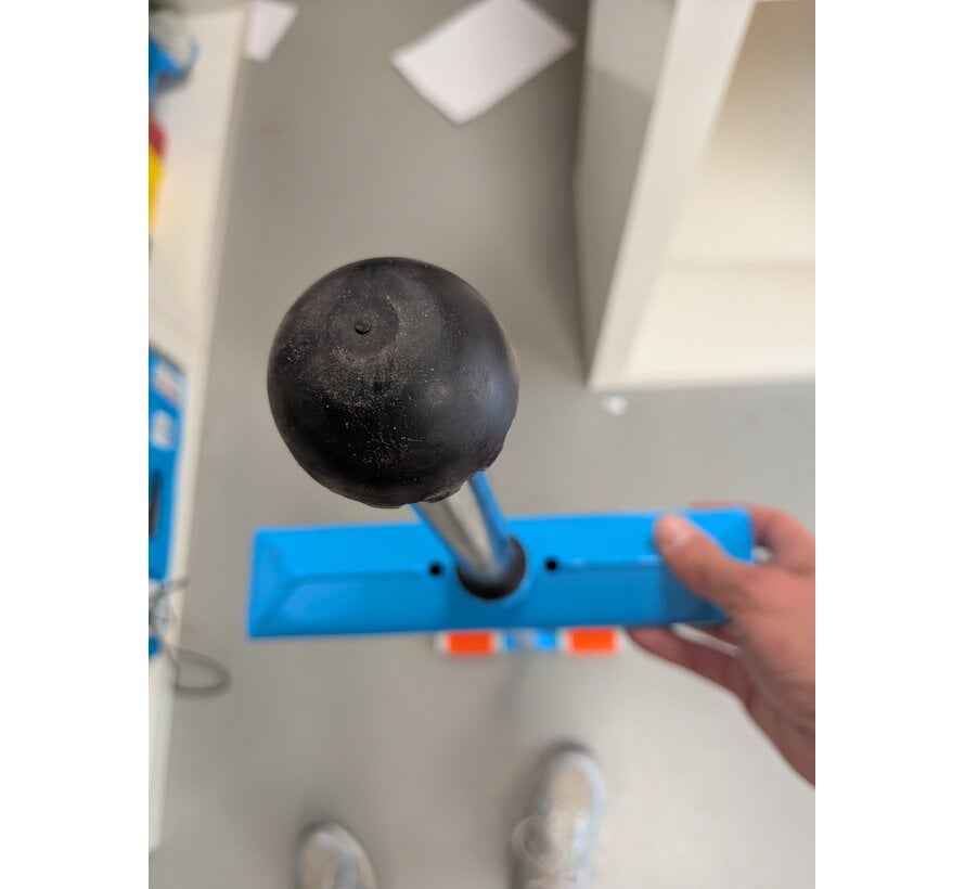 Bâton sauteur NSG Flight bleu de 41 kg - une seconde chance