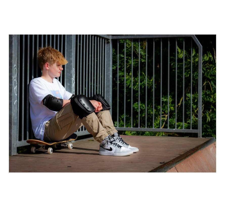 REKD Youth Heavy Duty Double Pad Set Zwart L - rekd youth heavy duty double pad set black l