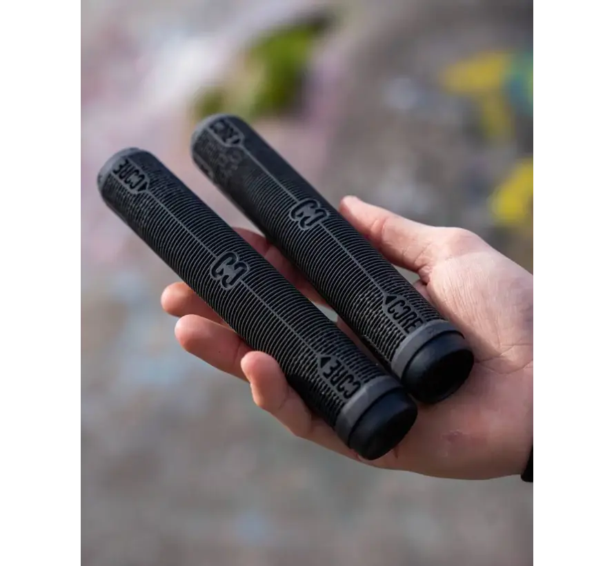 CORE Skinny Boy Stuntstep Handvatten 170mm Zwart - stevig en klaar voor actie
