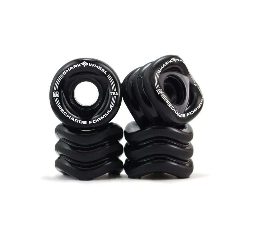 Juego de 4 ruedas Shark Wheels Recharge de 80 mm y 78A para longboard, color negro, ideales para paseos, patinetas eléctricas y una conducción cómoda.