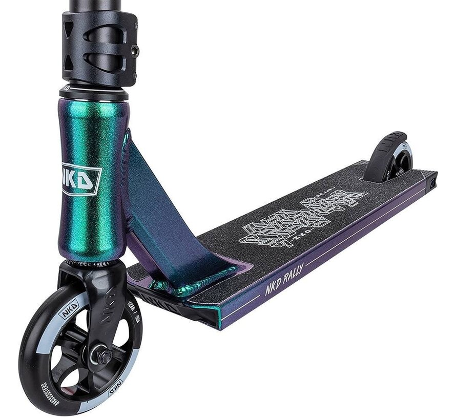 Patinete acrobático NKD Rally verde de 83 cm