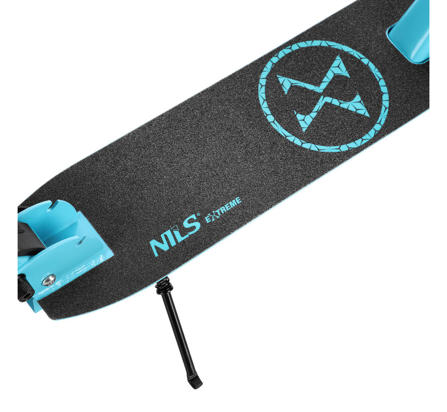 Nils Extreme HM1302 Zwart Blauw Vouwstep | Grote 200 mm Wielen & Verstelbaar Handvat