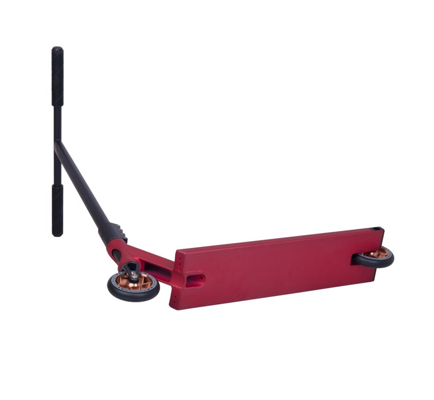 Striker Gravis Street Stunt Scooter Bordeaux Red S / L – SCS Street Scooter mit 110-mm-Rollen