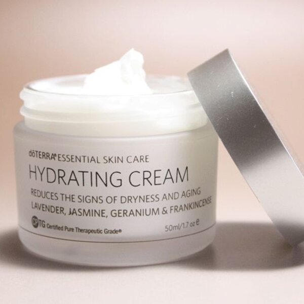 Hydrating Cream | dōTERRA Essential Oils